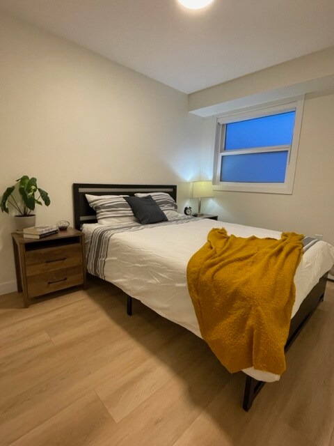 Building Photo - 8615-8108 108 St NW