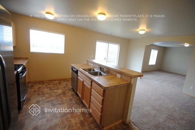 Building Photo - 5019 200th St Ct E