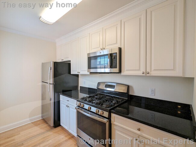 Building Photo - 55 Langdon St