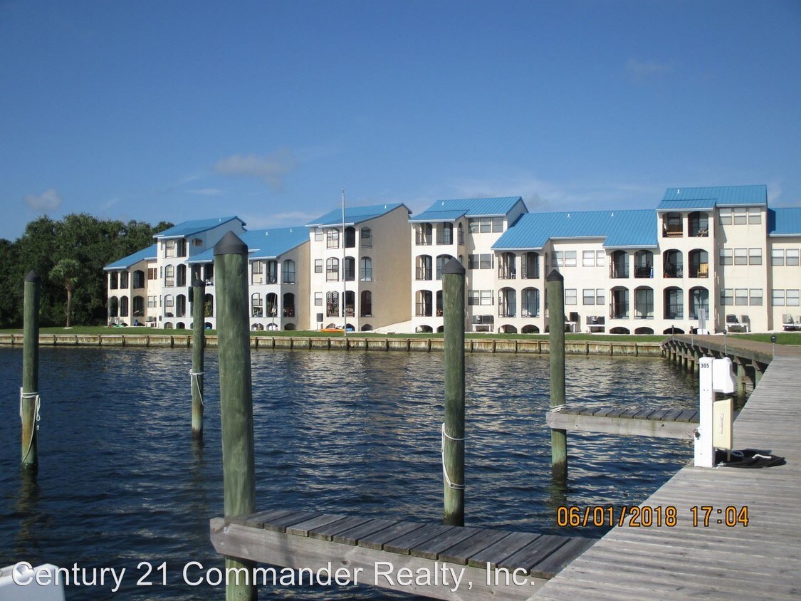 6700 Oakshore Dr Unit 301, Panama City, FL 32404 Condo for Rent in