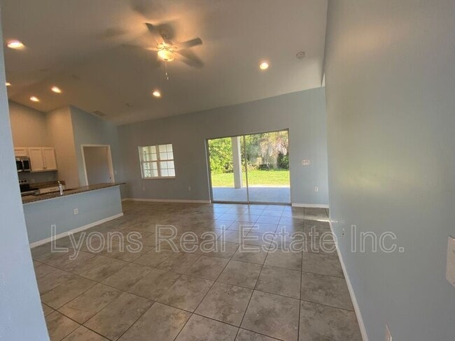 Building Photo - 18235 Eau Gallie Cir