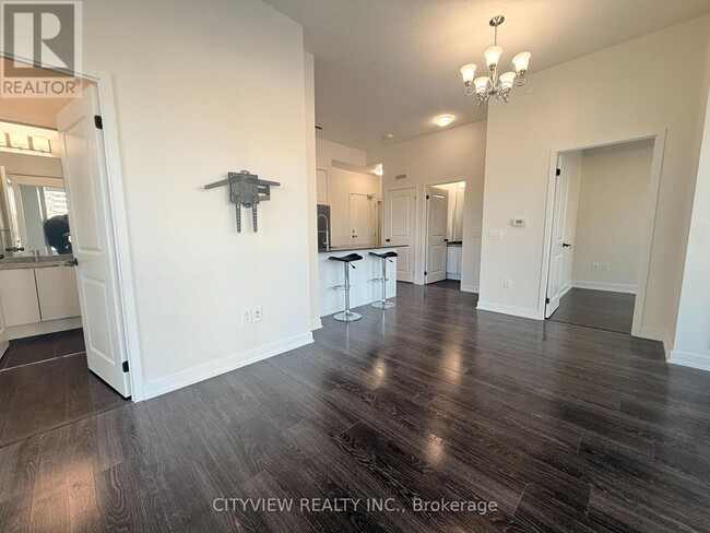 Building Photo - 4085 Parkside Village Dr