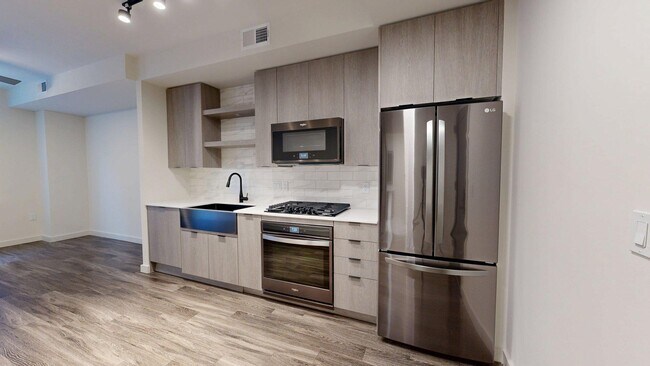 Interior Photo - Griffis Edgemoor