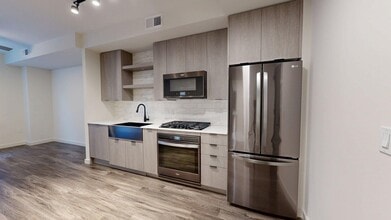 Interior Photo - Griffis Edgemoor