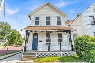 Building Photo - 3701 Chatham Ave