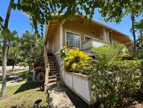 Building Photo - 625 Mananai Pl