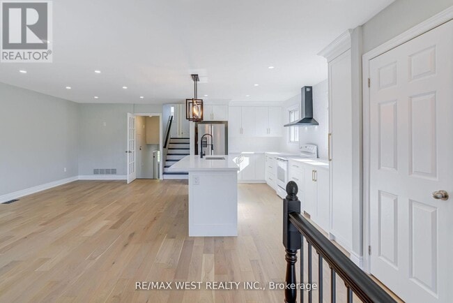 Photo du bâtiment - 101 Tall Grass Trail