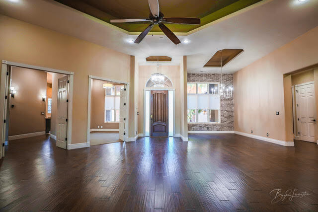 Foto del edificio - 307 Painted Hills Dr