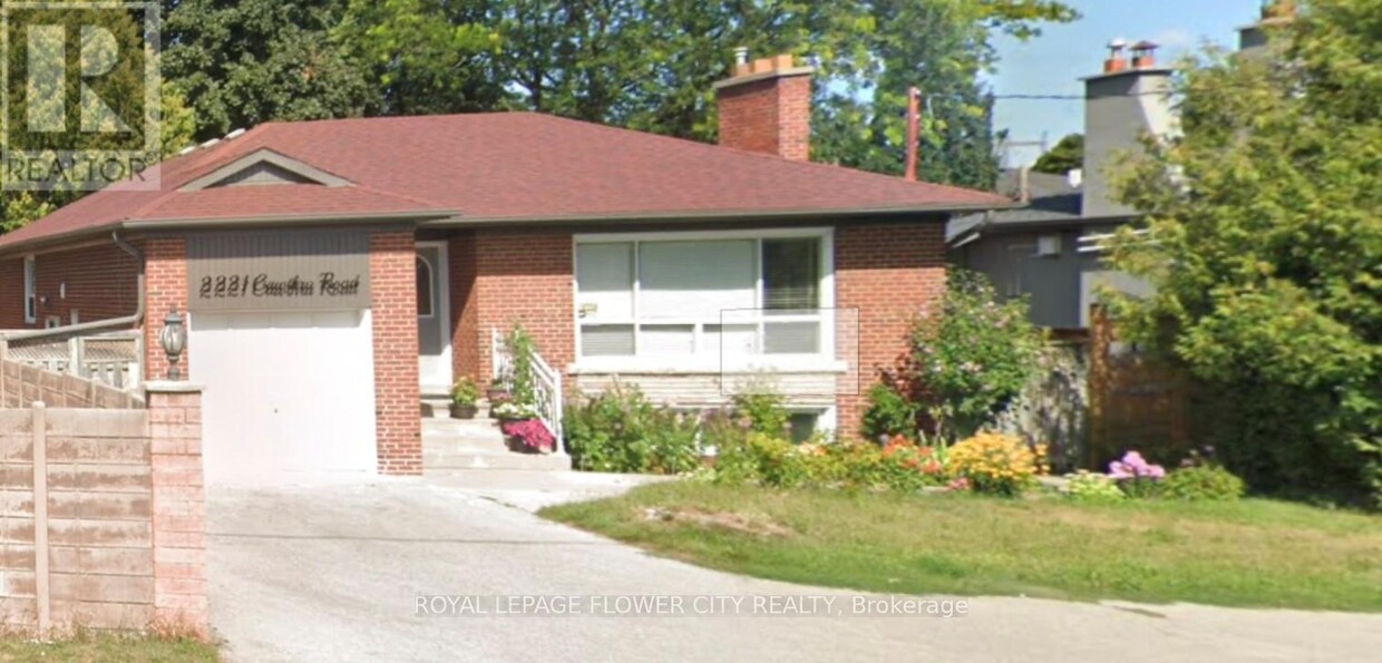 Photo principale - 2221 Cawthra Rd