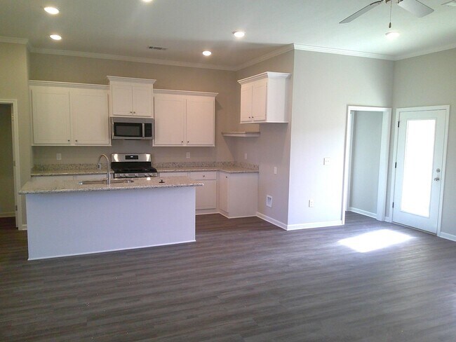Building Photo - 1005 Windrock Drive Brandon, MS 39042