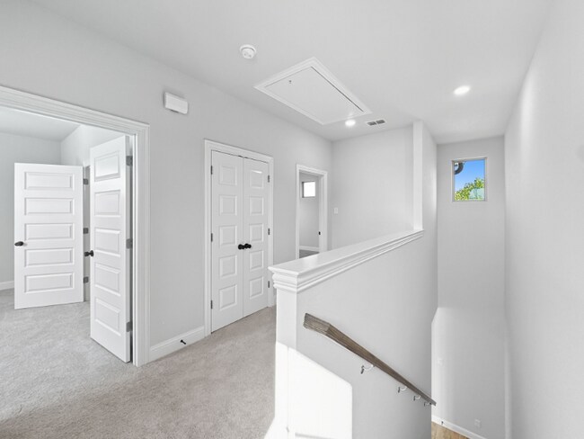 Foto del edificio - 9525 Thorncrown Ln