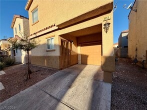Building Photo - 4055 Asante Cove St