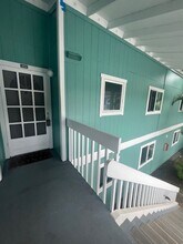 Building Photo - 355 Aoloa St