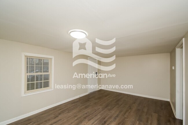 Foto del edificio - 1227 E 4th St