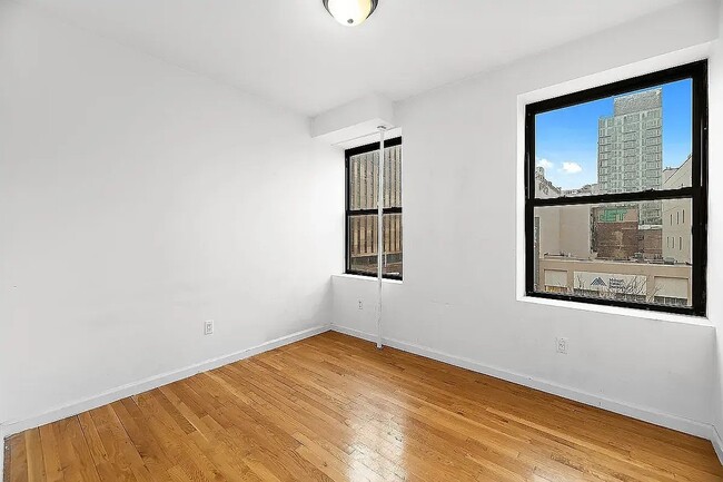 Building Photo - 101 Delancey St