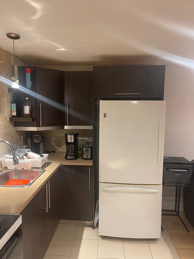 Photo du bâtiment - 10583 Av Oscar