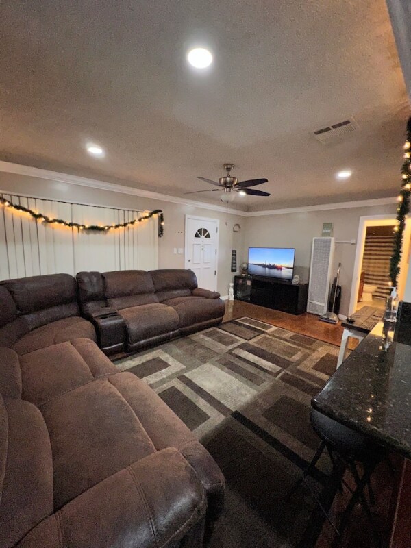 Foto del edificio - 2021 SW 57th Ct