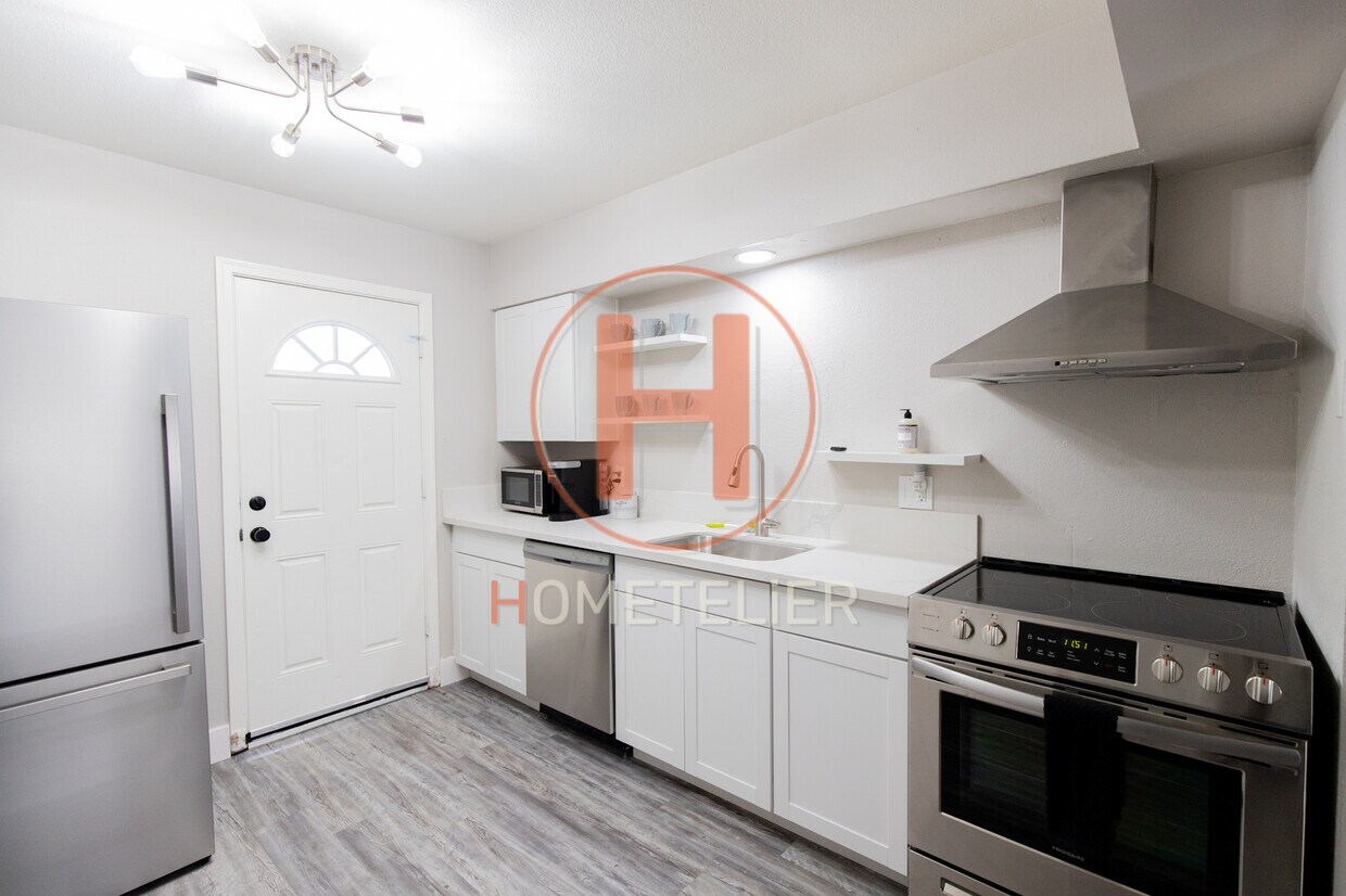 Foto principal - 2812 N 17th Pl