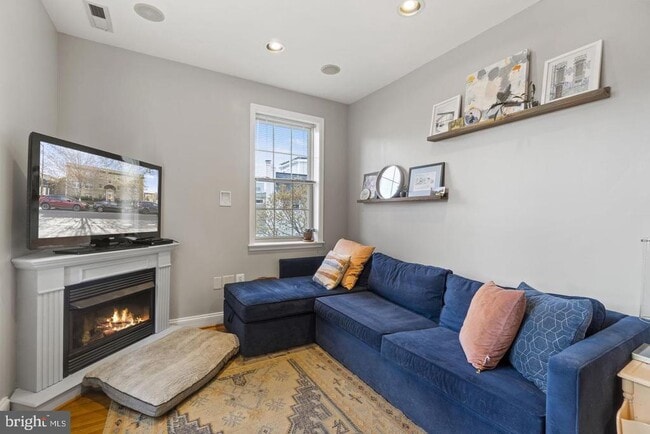 Foto del edificio - 410 15th St NE