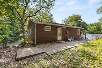 Building Photo - 5808 Fountain Rd