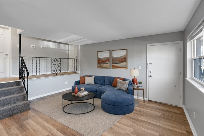 Livingroom - Willow Pointe Apartments