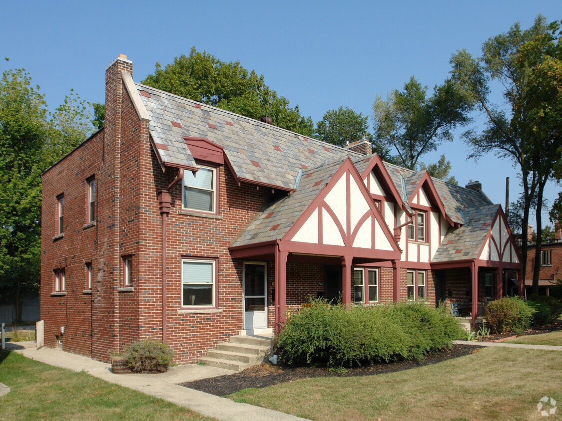 Foto principal - 1701-1707 Wyandotte Rd