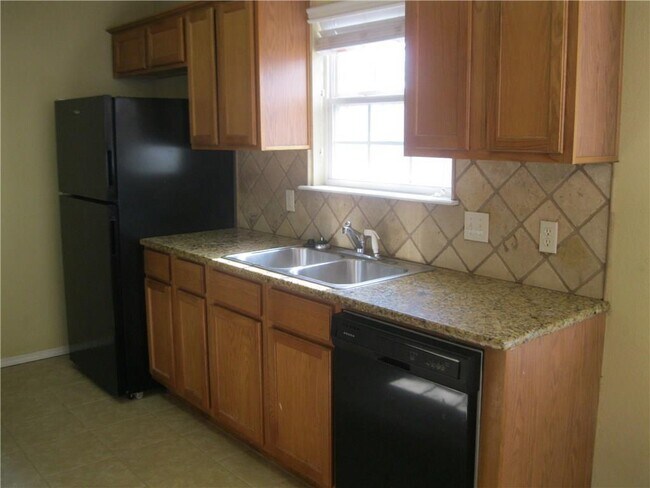 Foto del edificio - 37 Skipton Dr