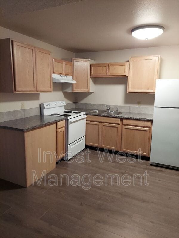 Foto del edificio - 8402 NE 8th Way