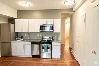 Renovated Kitchens in All Floorplans! - Cambridge Oxford