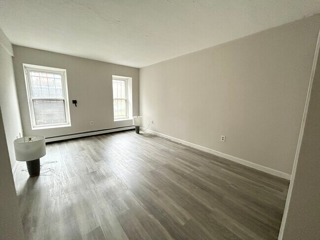 Foto del edificio - 92 Hammond St
