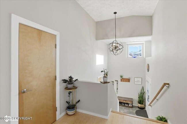 Building Photo - 2350 Cleo Ave