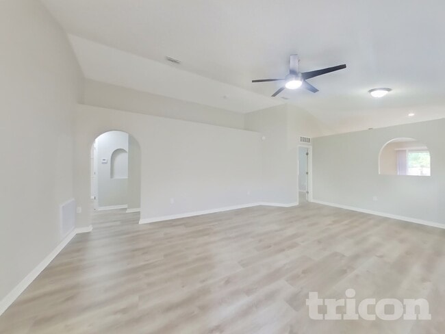 Building Photo - 3556 Alec Dr