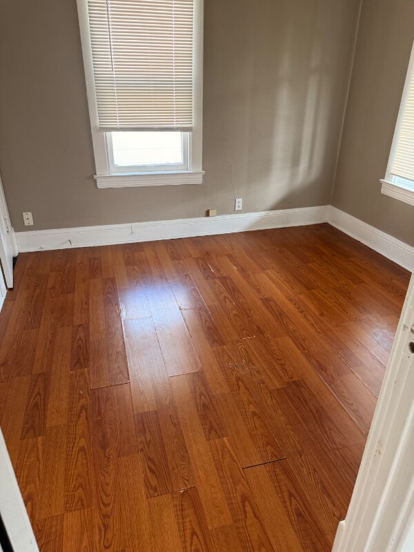 Foto principal - 10309 Prince Ave