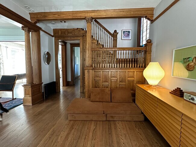 Building Photo - 2621 N Stowell Ave