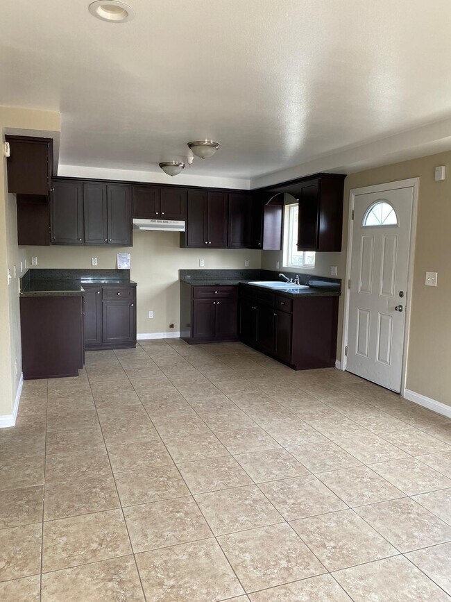 Foto del edificio - 2307 E 117th St