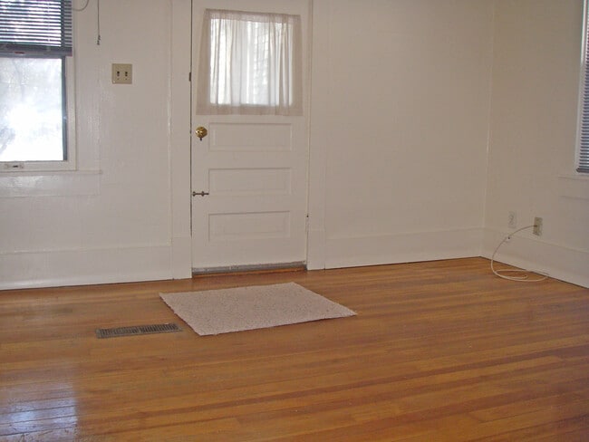 LIVING ROOM - 420 E Cache La Poudre St
