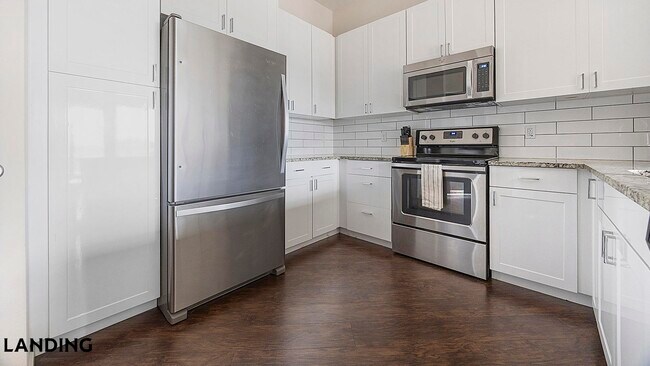 Foto del edificio - 2900 E 16th Ave