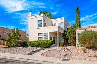 Building Photo - 7725 Pinewood Dr NW