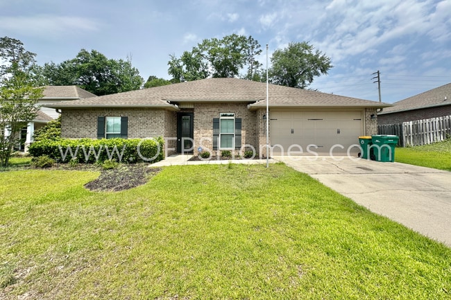 Building Photo - South Crestview 4/3 Available NOW!