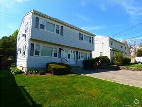 Building Photo - 52 Rodwell Ave