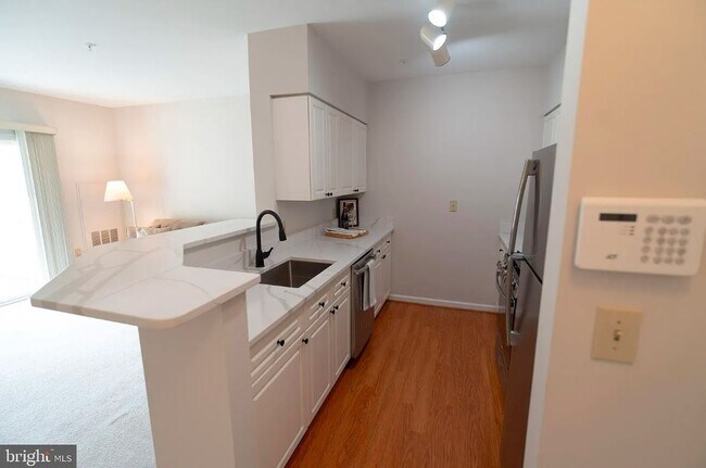 Foto del edificio - 2204 Westcourt Ln