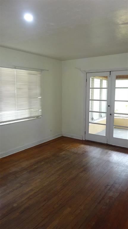 Foto del edificio - 1209 NE 14th St