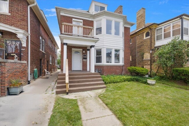 Building Photo - 2477 Hazelwood St