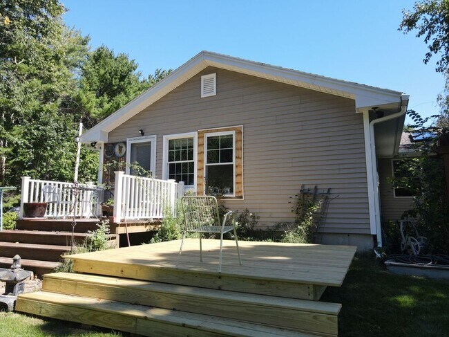 Foto del edificio - 16 Willey Rd