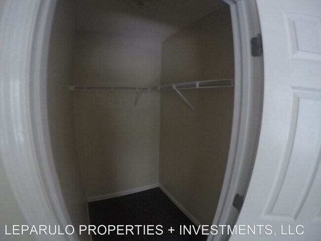 Foto del edificio - 1615 Overstreet St