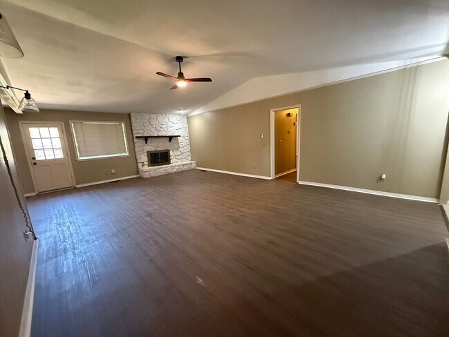 Foto del edificio - 1515 E 61st St