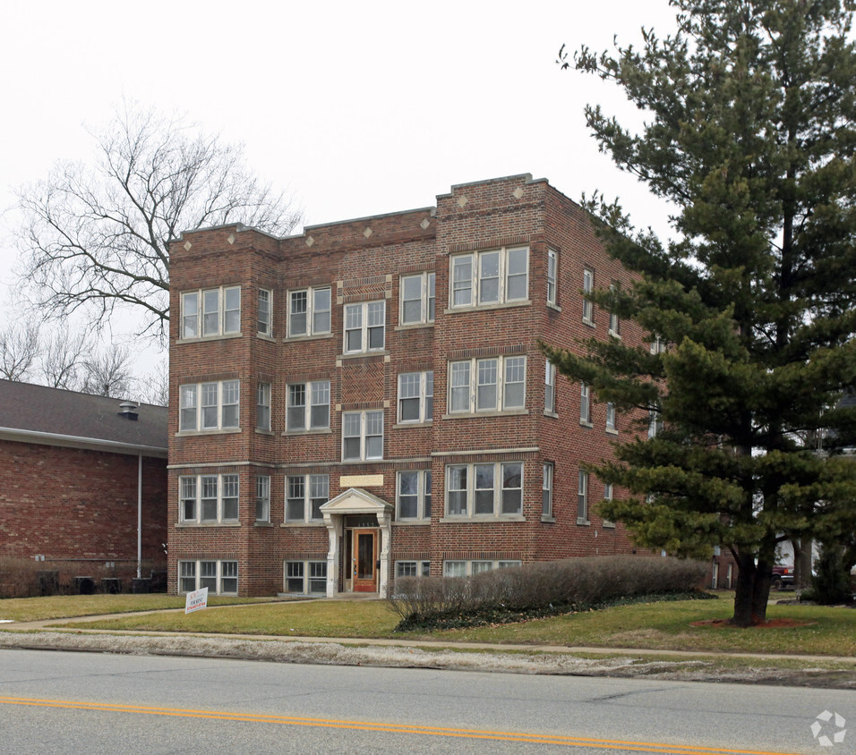 Building Photo - Sunnyside Commons