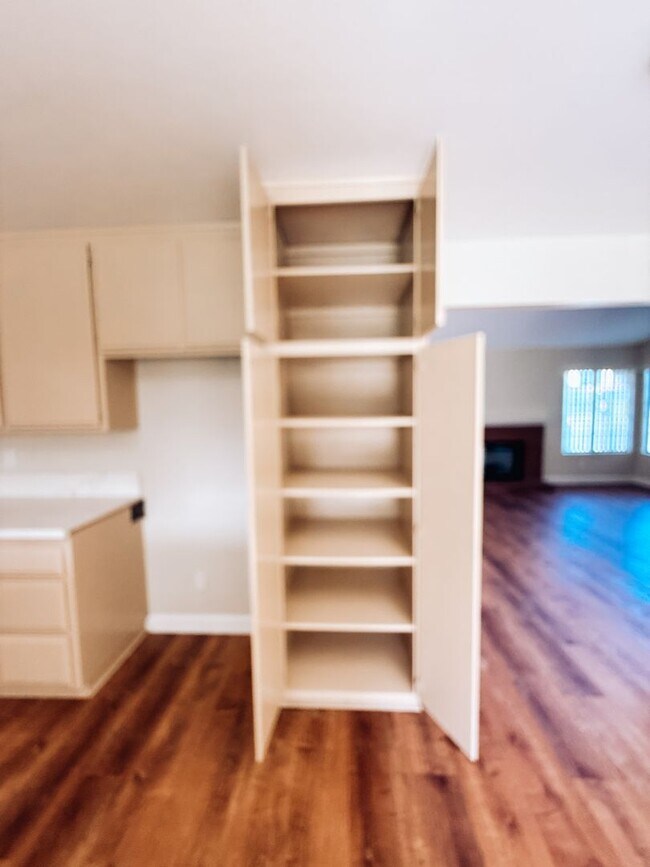 Foto del edificio - 6152 Orange Ave