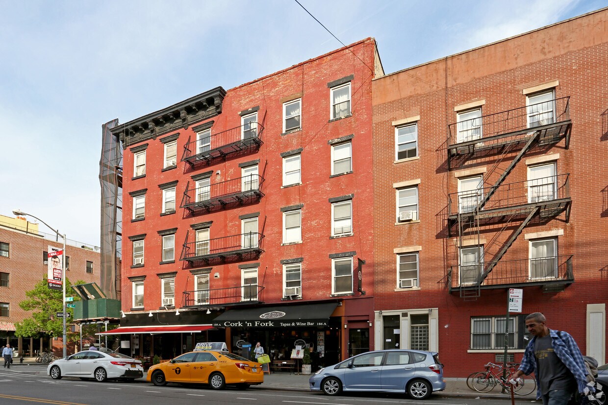 Building Photo - 186 Avenue A