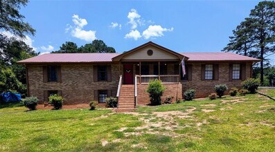 Building Photo - 1848 Christian Cir SE
